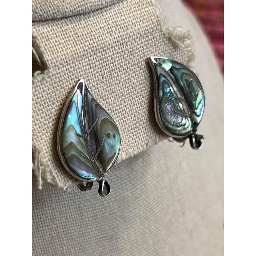 Taxco abalone vintage screw back earrings Sterling Silver